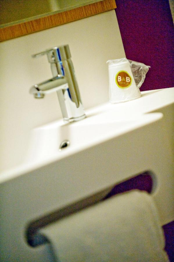 B&B Hotel Geneva Airport Vernier Bagian luar foto