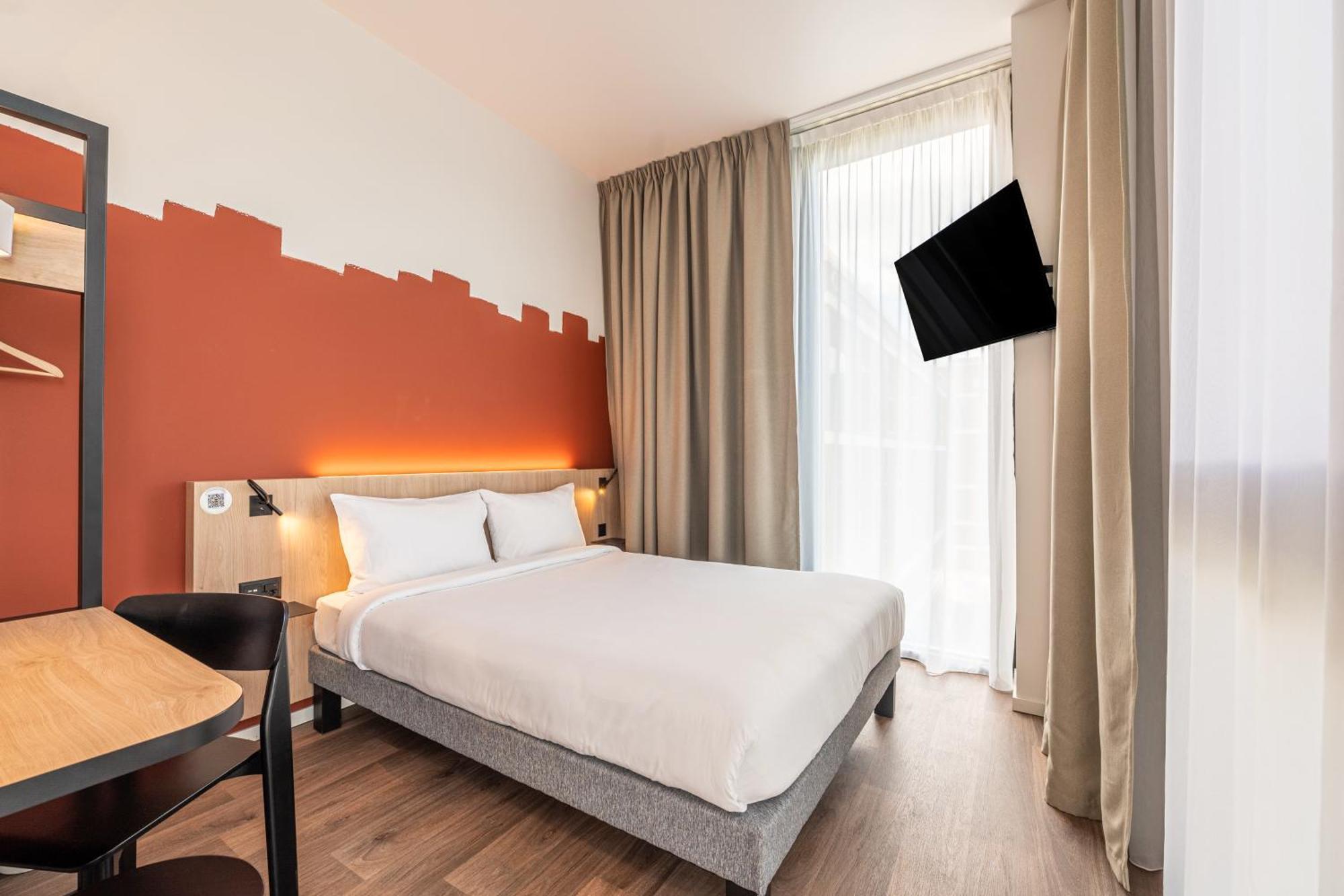 B&B Hotel Geneva Airport Vernier Bagian luar foto
